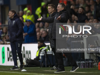 Wrexham A.F.C. manager Phil Parkinson gesticulates during the Sky Bet League 1 match between Stockport County and Wrexham at the Edgeley Par...