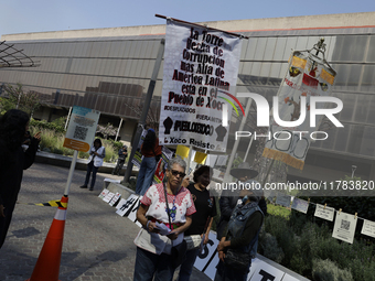 Residents of the town of Xoco in Coyoacan, Mexico City, protest outside the Mitikah shopping mall in Mexico City, Mexico, on November 16, 20...