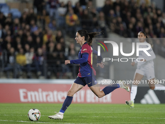 Aitana Bonmati of FC Barcelona is in action during the LIGA F match between Real Madrid and FC Barcelona at Alfredo Di Stefano stadium in Ma...