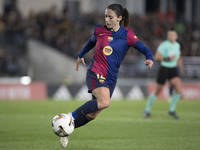 Aitana Bonmati of FC Barcelona controls the ball during the LIGA F match between Real Madrid and FC Barcelona at Alfredo Di Stefano stadium...