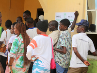 Voters queue during the 2024 Governorship election for Ondo State in Obenla, Ilaje, Local Government Area, Ondo State, Nigeria, on November...