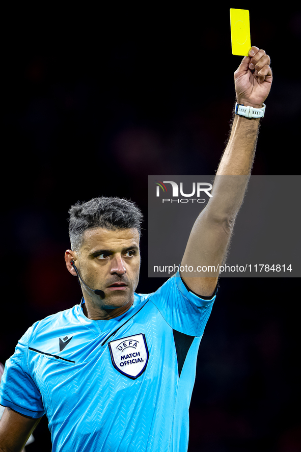 Referee Jesus Gil Manzano officiates the match between the Netherlands and Hungary at the Johan Cruijff ArenA for the UEFA Nations League -...