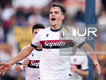 Thijs Dallinga of Bologna FC celebrates after scoring third goal later disallowed by VAR during the Serie A Enilive match between AS Roma an...