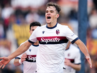 Thijs Dallinga of Bologna FC celebrates after scoring third goal later disallowed by VAR during the Serie A Enilive match between AS Roma an...