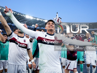 Santiago Castro of Bologna FC celebrates the victory at the end of the Serie A Enilive match between AS Roma and Bologna FC at Stadio Olimpi...