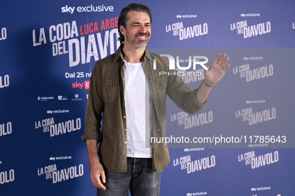 Luca Argentero attends the photocall for ''La Coda del Diavolo'' at Cinema Barberini in Rome, Italy, on November 11, 2024 