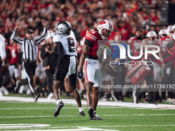 Wisconsin Badgers wide receiver Vinny Anthony II #8 catches a long pass against the Oregon Ducks at Camp Randall Stadium in Madison, Wiscons...