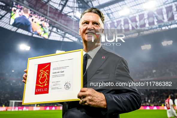 AFC Ajax Amsterdam legend trainer Louis van Gaal is an honorary member of AFC Ajax during the match between Ajax Legends and Real Madrid Leg...