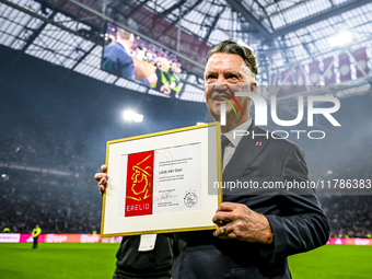 AFC Ajax Amsterdam legend trainer Louis van Gaal is an honorary member of AFC Ajax during the match between Ajax Legends and Real Madrid Leg...