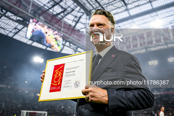 AFC Ajax Amsterdam legend trainer Louis van Gaal is an honorary member of AFC Ajax during the match between Ajax Legends and Real Madrid Leg...