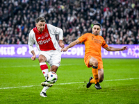 AFC Ajax Amsterdam legend Shota Arveladze scores the 1-0 during the match between Ajax Legends and Real Madrid Legends at the Johan Cruijff...