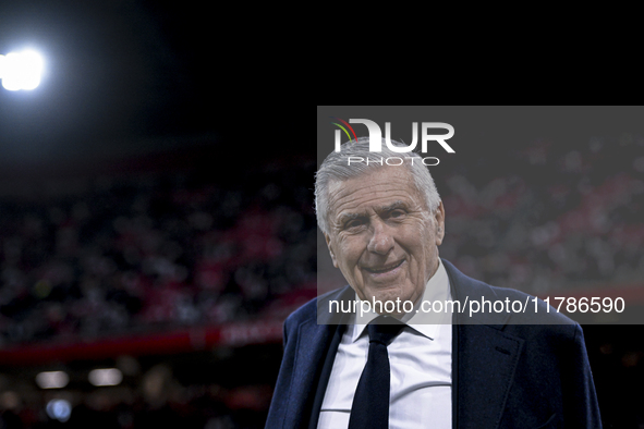 AFC Ajax Amsterdam legend and assistant trainer Sjaak Swart participates during the match between Ajax Legends and Real Madrid Legends at th...