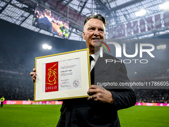 AFC Ajax Amsterdam legend trainer Louis van Gaal is an honorary member of AFC Ajax during the match between Ajax Legends and Real Madrid Leg...