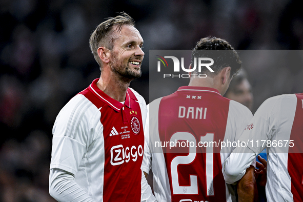 AFC Ajax Amsterdam legend Siem de Jong plays during the match between Ajax Legends and Real Madrid Legends at the Johan Cruijff ArenA for th...