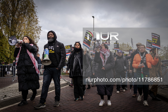 Kozp enters Middelharnis to protest blackfacing during Sinterklaas. The action group ''Kick Out Zwarte Piet'' (Black Pete) stages a protest...