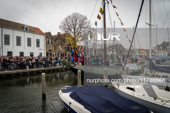 Sinterklaas and Black Petes arrive at the harbor of Middelharnis. The action group ''Kick Out Zwarte Piet'' (Black Pete) stages a protest in...