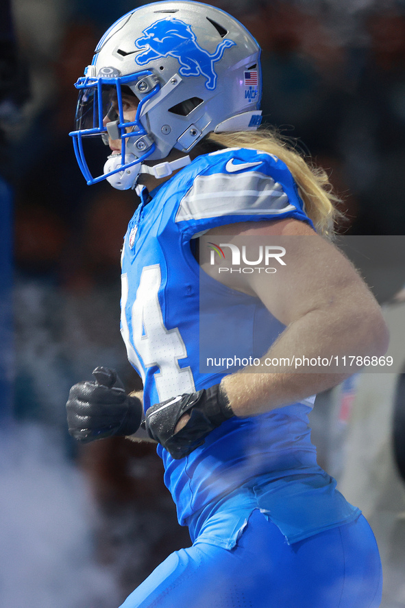 DETROIT,MICHIGAN-NOVEMBER17: Linebacker Alex Anzalone (34) of the Detroit Lions enters the field at the start of  a game between the Detroit...