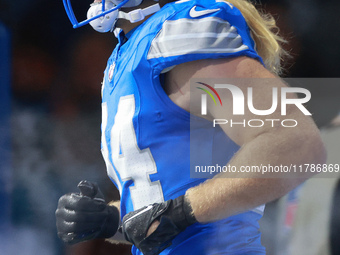 DETROIT,MICHIGAN-NOVEMBER17: Linebacker Alex Anzalone (34) of the Detroit Lions enters the field at the start of  a game between the Detroit...