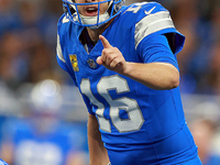 DETROIT,MICHIGAN-NOVEMBER17:  Quarterback Jared Goff (16) of the Detroit Lions calls a play during a game between the Detroit Lions and the...