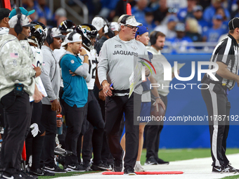 DETROIT,MICHIGAN-NOVEMBER17:  Jacksonville Jaguars head coach Doug Pederson walks on the sidelines during a game between the Detroit Lions a...