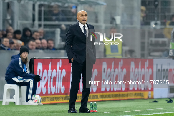 Luciano Spalletti head coach of Italy looks on during the UEFA Nations League 2024/25 League A Group 2 match between Italy and France at Sta...