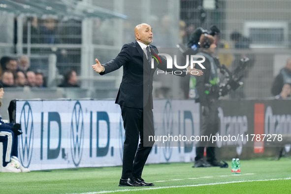 Luciano Spalletti head coach of Italy gestures during the UEFA Nations League 2024/25 League A Group 2 match between Italy and France at Sta...