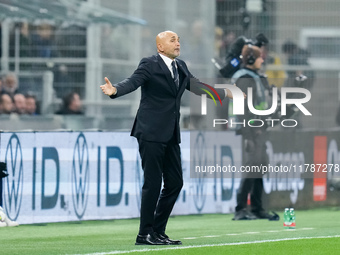 Luciano Spalletti head coach of Italy gestures during the UEFA Nations League 2024/25 League A Group 2 match between Italy and France at Sta...