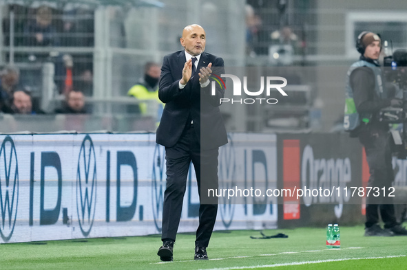 Luciano Spalletti head coach of Italy gestures during the UEFA Nations League 2024/25 League A Group 2 match between Italy and France at Sta...