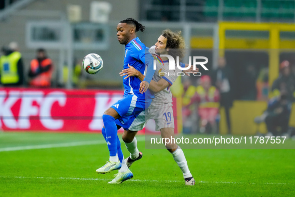 Destiny Udogie of Italy and Matteo Guendouzi of France compete for the ball during the UEFA Nations League 2024/25 League A Group 2 match be...