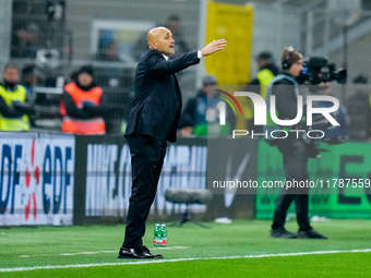 Luciano Spalletti head coach of Italy gestures during the UEFA Nations League 2024/25 League A Group 2 match between Italy and France at Sta...