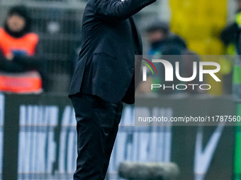 Luciano Spalletti head coach of Italy gestures during the UEFA Nations League 2024/25 League A Group 2 match between Italy and France at Sta...