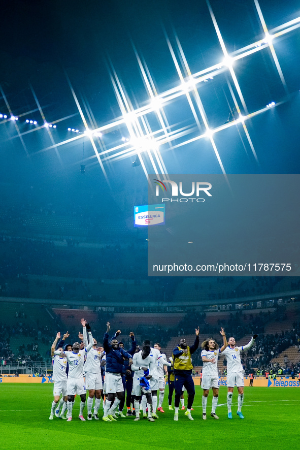 Players of France celebrate the victory at the end of the UEFA Nations League 2024/25 League A Group 2 match between Italy and France at Sta...