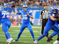 DETROIT,MICHIGAN-NOVEMBER17:  Quarterback Jared Goff (16) of the Detroit Lions goes to pass the ball during a game between the Detroit Lions...