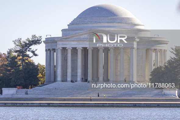 Exterior view of Thomas Jefferson Memorial in Washington DC across the Tidal Basin. The Jefferson Memorial is a national memorial in Washing...