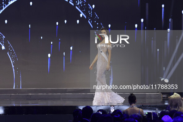 Miss Chile Emilia Dides participates in the 73rd Miss Universe Pageant Competition show at Mexico City Arena in Mexico City, Mexico, on Nove...