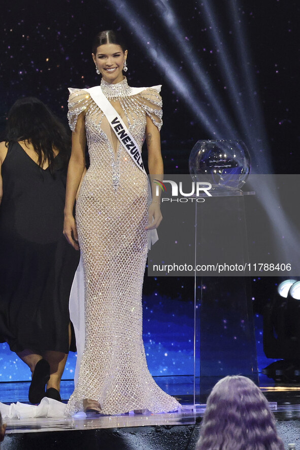 Miss Venezuela Ileana Marquez participates in the 73rd Miss Universe Pageant Competition show at Mexico City Arena in Mexico City, Mexico, o...