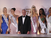 (L-R) Miss Finland Matilda Wirtavuori, Miss Peru Tatiana Calmell, Raul Rocha Cantu, Miss Denmark Victoria Kjaer, and Miss Nigeria Chidimma A...