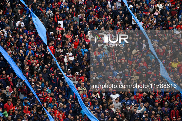 Fans of San Lorenzo show their support for their team before a Liga Profesional 2024 match between San Lorenzo and Racing Club at Stadium Pe...