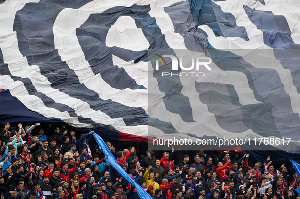 Fans of San Lorenzo show their support for their team before a Liga Profesional 2024 match between San Lorenzo and Racing Club at Stadium Pe...