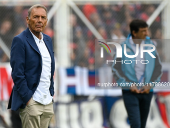 Miguel Angel Russo, coach of San Lorenzo, looks on during a Liga Profesional 2024 match between San Lorenzo and Racing Club at Estadio Pedro...