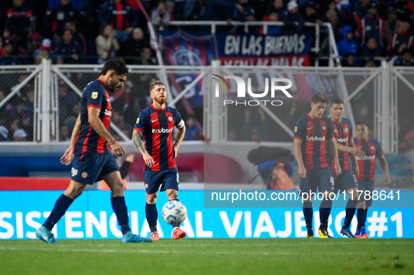 Players of San Lorenzo react during a Liga Profesional 2024 match between San Lorenzo and Racing Club at Estadio Pedro Bidegain in Buenos Ai...