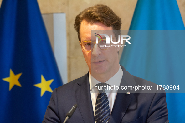 Hendrik Wust, NRW state minister president, speaks during the press conference before the Ukraine Conference of NRW at Flora Hall in Cologne...