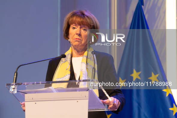 Henriette Reker, the mayor of Cologne, speaks during the opening of the Ukraine Conference of NRW at Flora Hall in Cologne, Germany, on Nove...