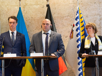 Hendrik Wust, the NRW state minister president, Serhiy Lysak, the governor of Dnipropetrovsk Oblast of Ukraine, and Henriette Reker, the may...