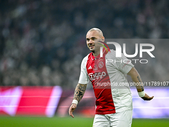 AFC Ajax Amsterdam legend Wesley Sneijder plays during the match between Ajax Legends and Real Madrid Legends at the Johan Cruijff ArenA in...