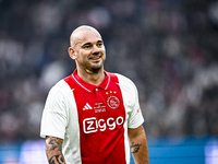 AFC Ajax Amsterdam legend Wesley Sneijder plays during the match between Ajax Legends and Real Madrid Legends at the Johan Cruijff ArenA in...