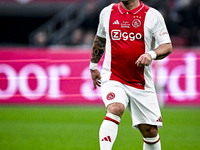 AFC Ajax Amsterdam legend Wesley Sneijder plays during the match between Ajax Legends and Real Madrid Legends at the Johan Cruijff ArenA in...