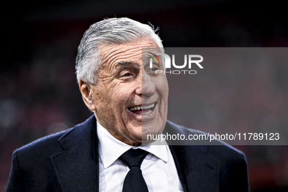 AFC Ajax Amsterdam legend and assistant trainer Sjaak Swart participates during the match between Ajax Legends and Real Madrid Legends at th...