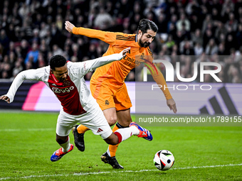 AFC Ajax Amsterdam legend Urby Emanuelson and Real Madrid CF legend Ruben de la Red participate in the match between Ajax Legends and Real M...