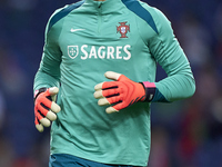 Diogo Costa of Portugal warms up before the UEFA Nations League 2024/25 League A Group A1 match between Portugal and Poland at Estadio Do Dr...